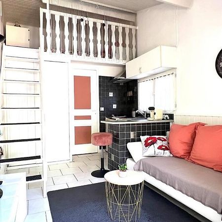 Apartamento Le Jardin De Mae Bouc-Bel-Air Exterior foto