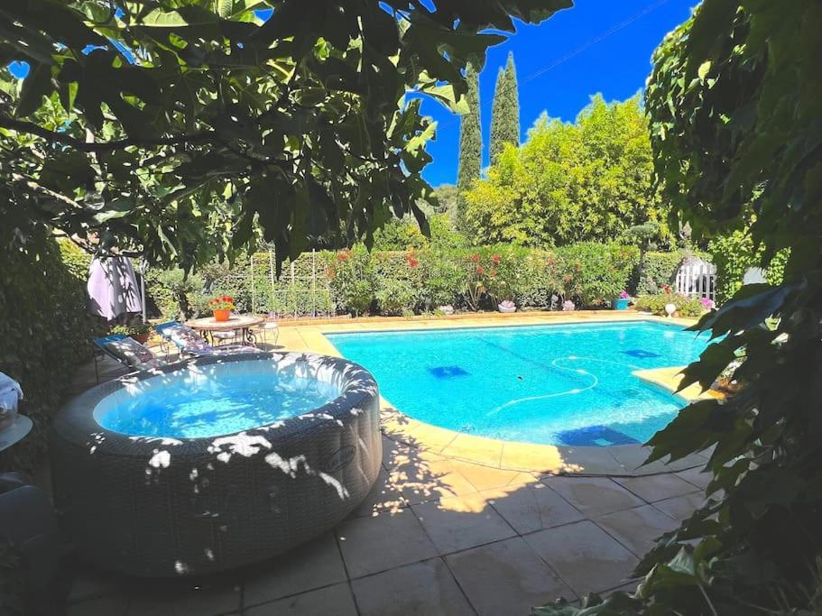 Apartamento Le Jardin De Mae Bouc-Bel-Air Exterior foto